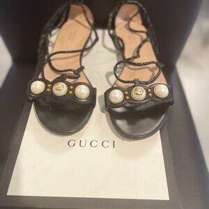 Gucci sandals size 6.5